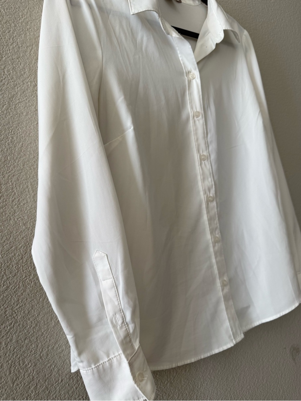 White Button Down Bundle M | Lee Riders + H&M | Capsule Wardrobe Basics - Picture 5 of 9
